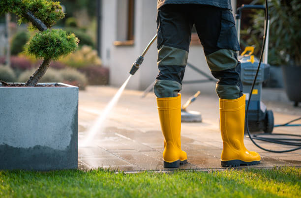 Garage Pressure Washing in Lakeside, VA